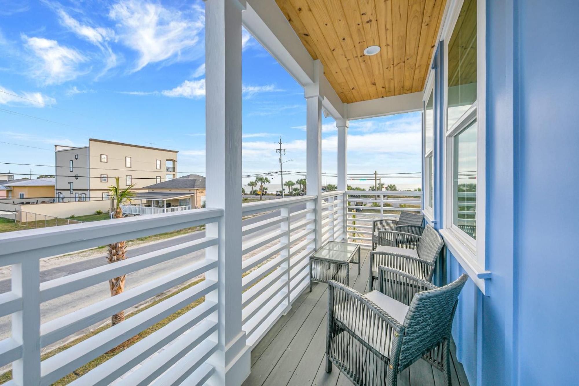 Holiday home Joyful Sound By Avantstay Walk To The Panama City Beach